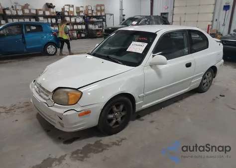 2005 Hyundai Accent Gls/Gt from USA, damaged, VIN KMHCG35C25U341621